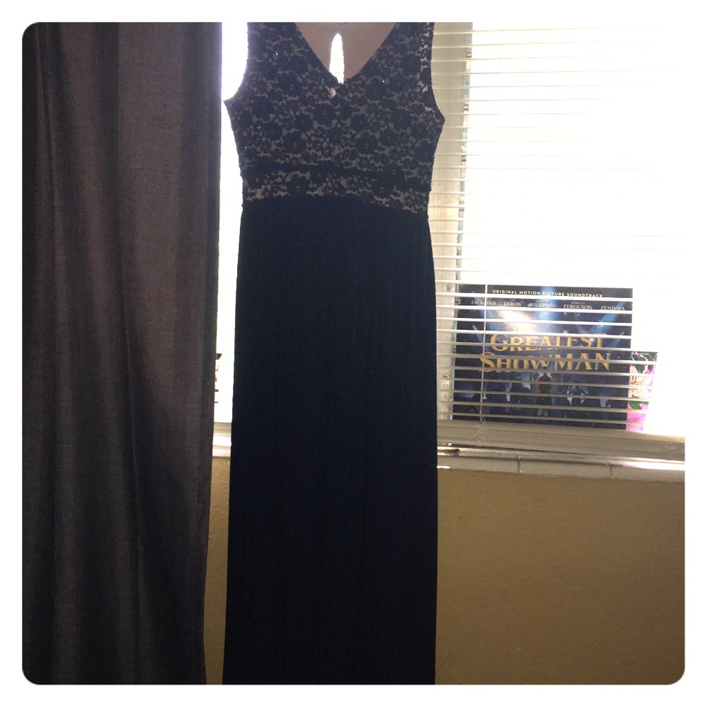 Gown